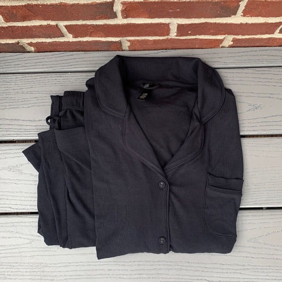 SKIMS Rib 2 Piece Pajamas Set - Picture 1 of 11